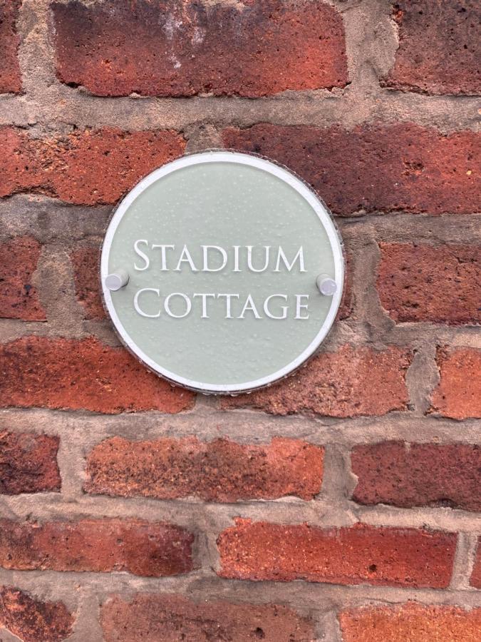Stadium Cottage - Close To Centre, Stadium, Nissan And Crownworks Studios Съндърланд Екстериор снимка